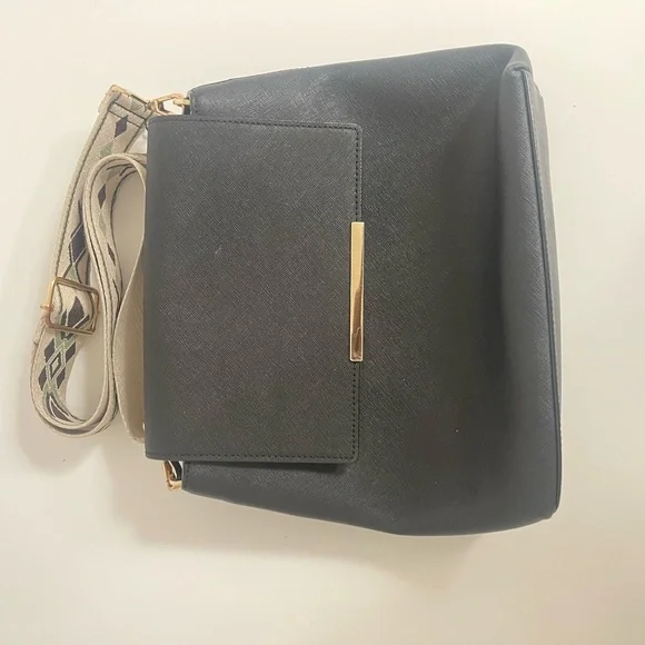 Elegant Black Handbag - Kate Spade - Make It Mine Small Maddie - Picture 1 of 16